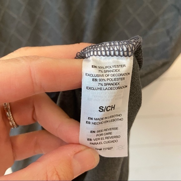 Head | Dark Gray Short Sleeve Vneck Workout Top Size Small - Picture 6 of 13